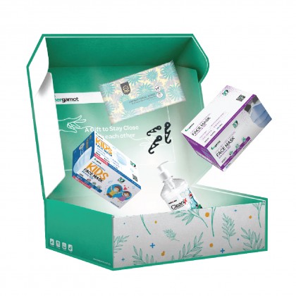 Family Essential Gift Box Family Essential Gift Box